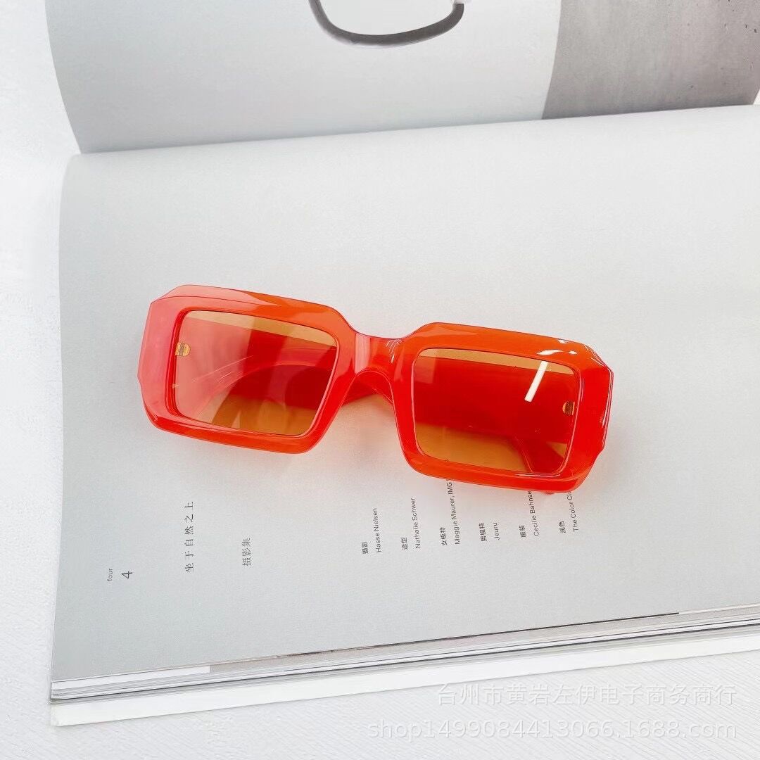 The Duo — Matching Square Sunglasses